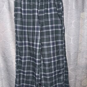 Hollister Gray Plaid Pajama Pants